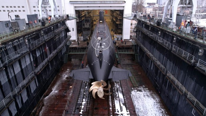 Подводные лодки проекта 677 Адмиралтейская верфь