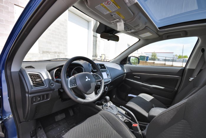 Mitsubishi RVR 2010 салон