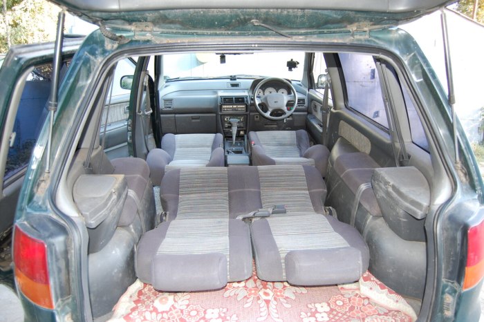 Mitsubishi RVR 1992 салон