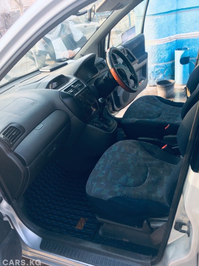 Mitsubishi RVR 1999 салон