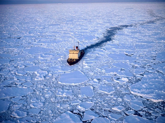 Северный морской путь ледоколы