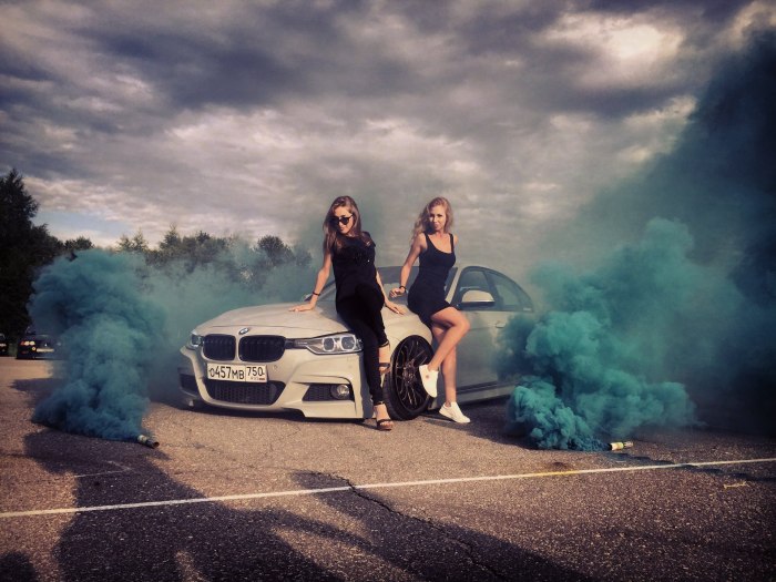 BMW В дыму