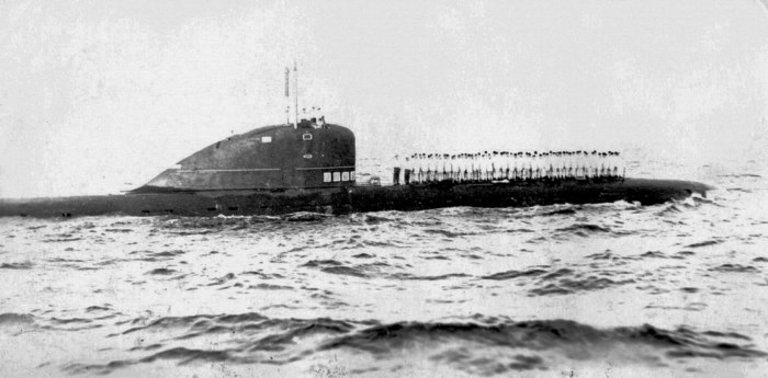 Подводная лодка к-27