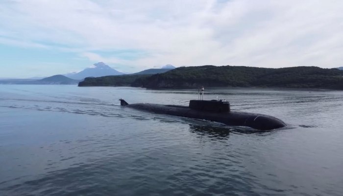 Атомная подводная лодка всплытие