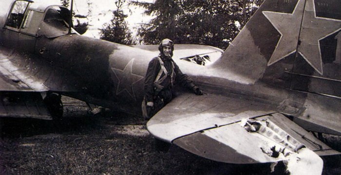 Самолёт ил-2 Штурмовик
