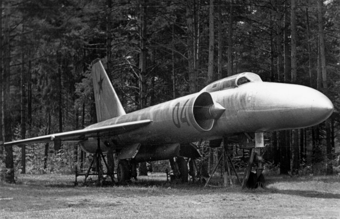 Ла-250 Анаконда