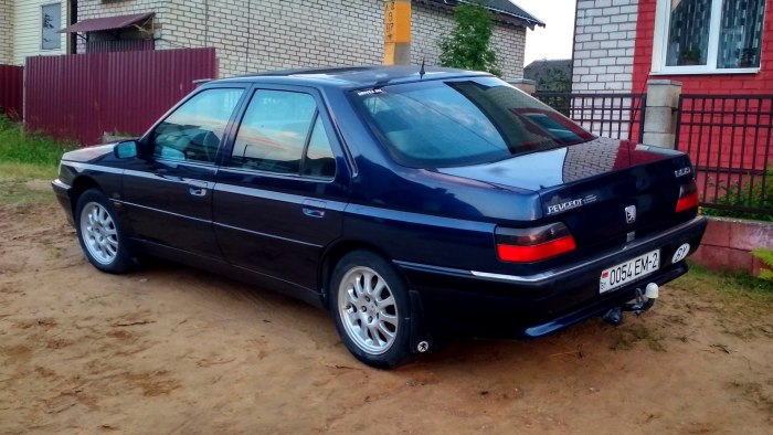 Peugeot 605 i