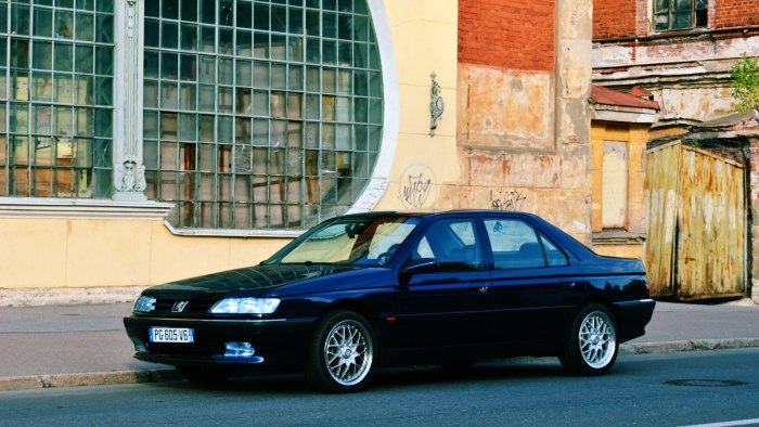 Peugeot 605