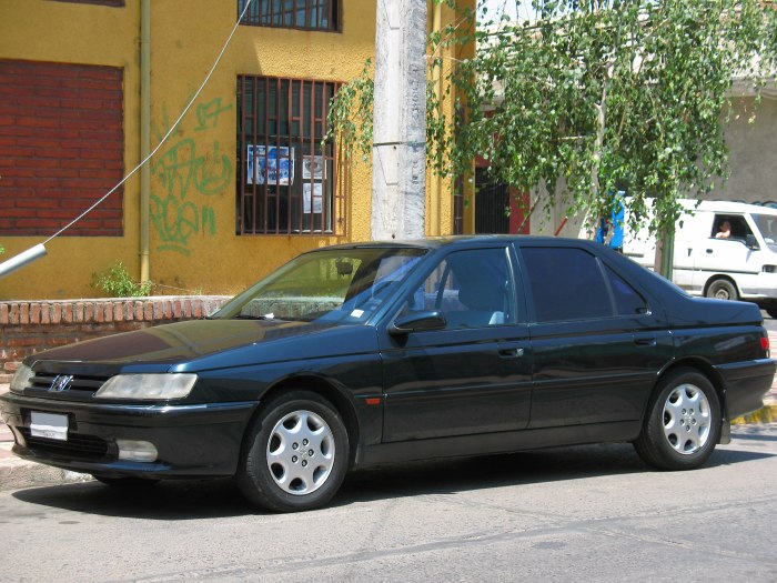 Peugeot 605 1989
