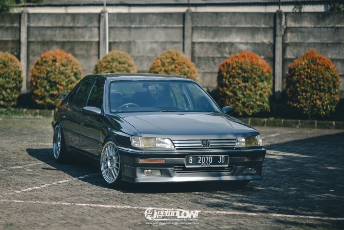Peugeot 605