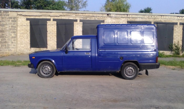 ИЖ фургон 27175
