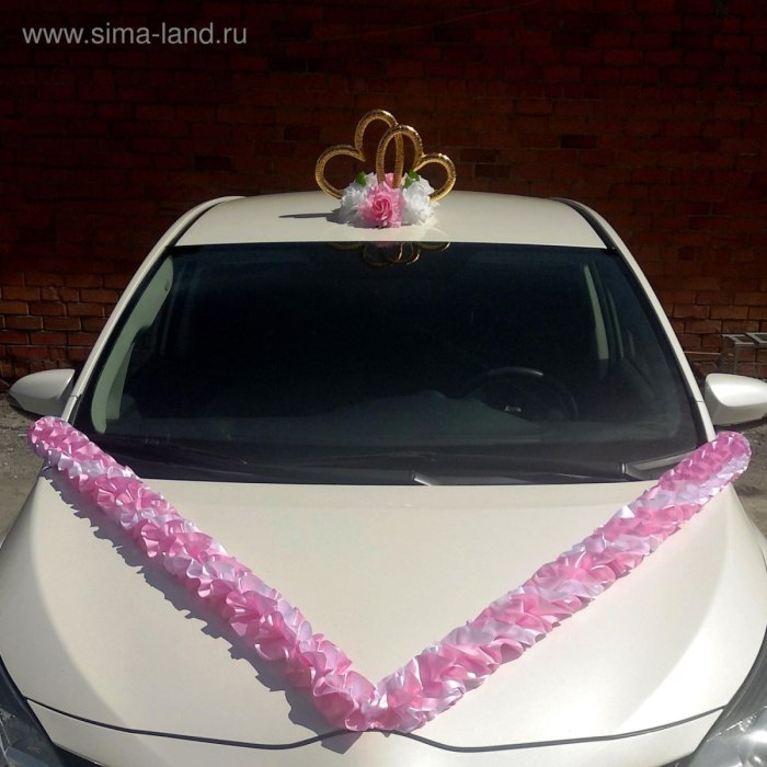 Украшение авто на свадьбу лентами