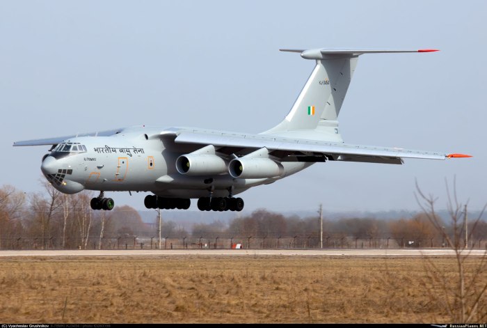 Ил-78 заправщик