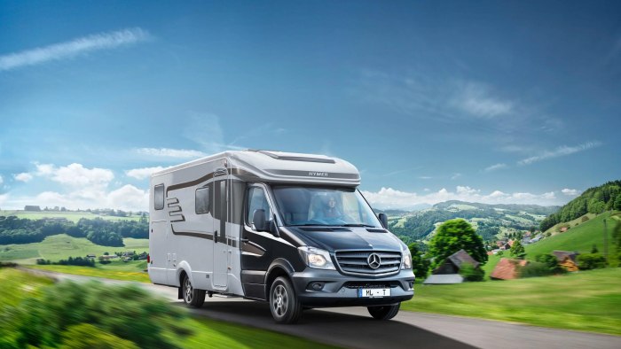 Hymer free 600 на базе Mercedes Benz