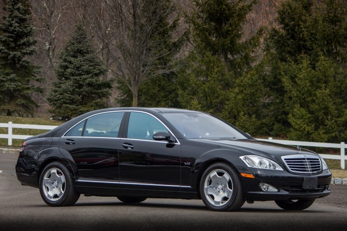 Мерседес шестисотый s600