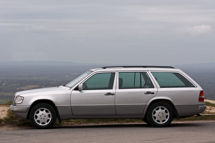 Mercedes w124 универсал