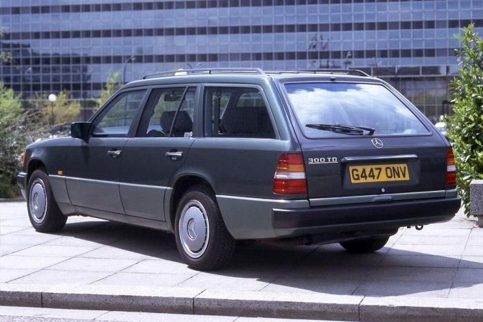 Mercedes w124 универсал