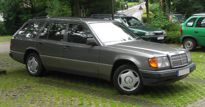 Mercedes Benz w124 универсал