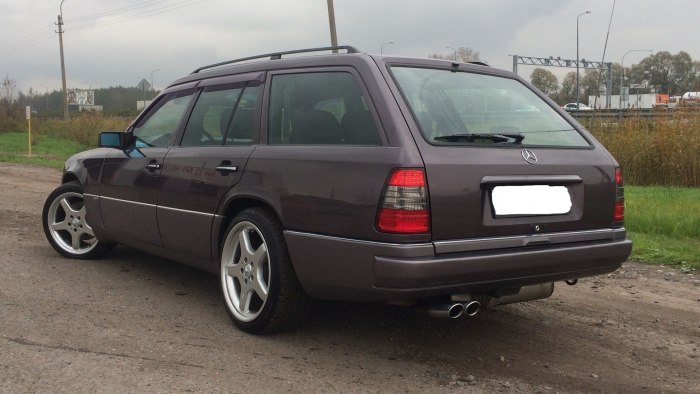 Мерс 124 универсал