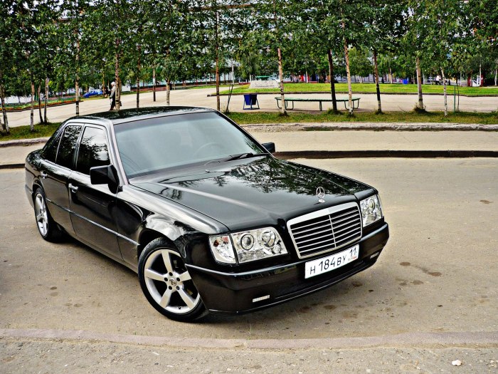 Mercedes Benz w124 e300