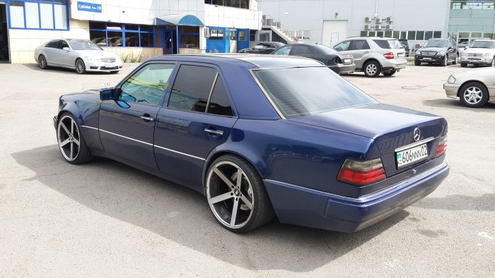 Mercedes Benz w124 e500