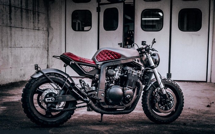 Suzuki Cafe Racer Scrambler