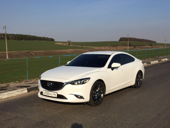 Mazda 6 белая