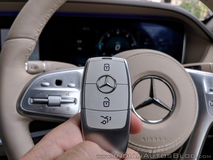 Ключ Мерседес w213