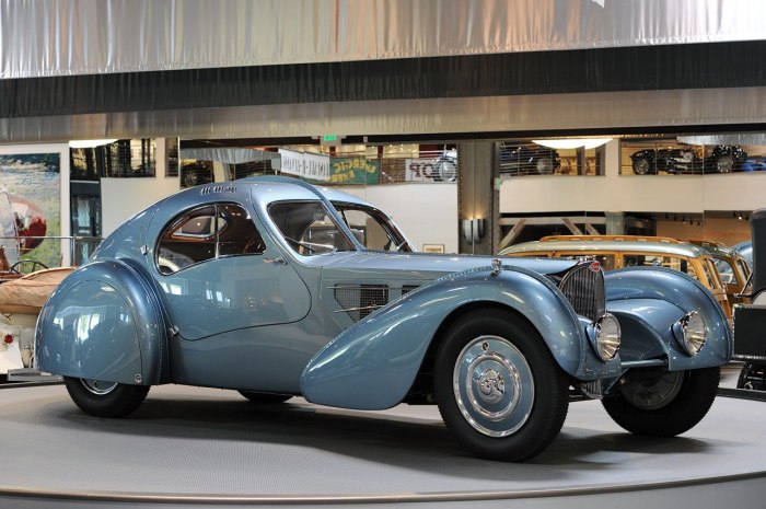 Bugatti Type 57sc Atlantic машина