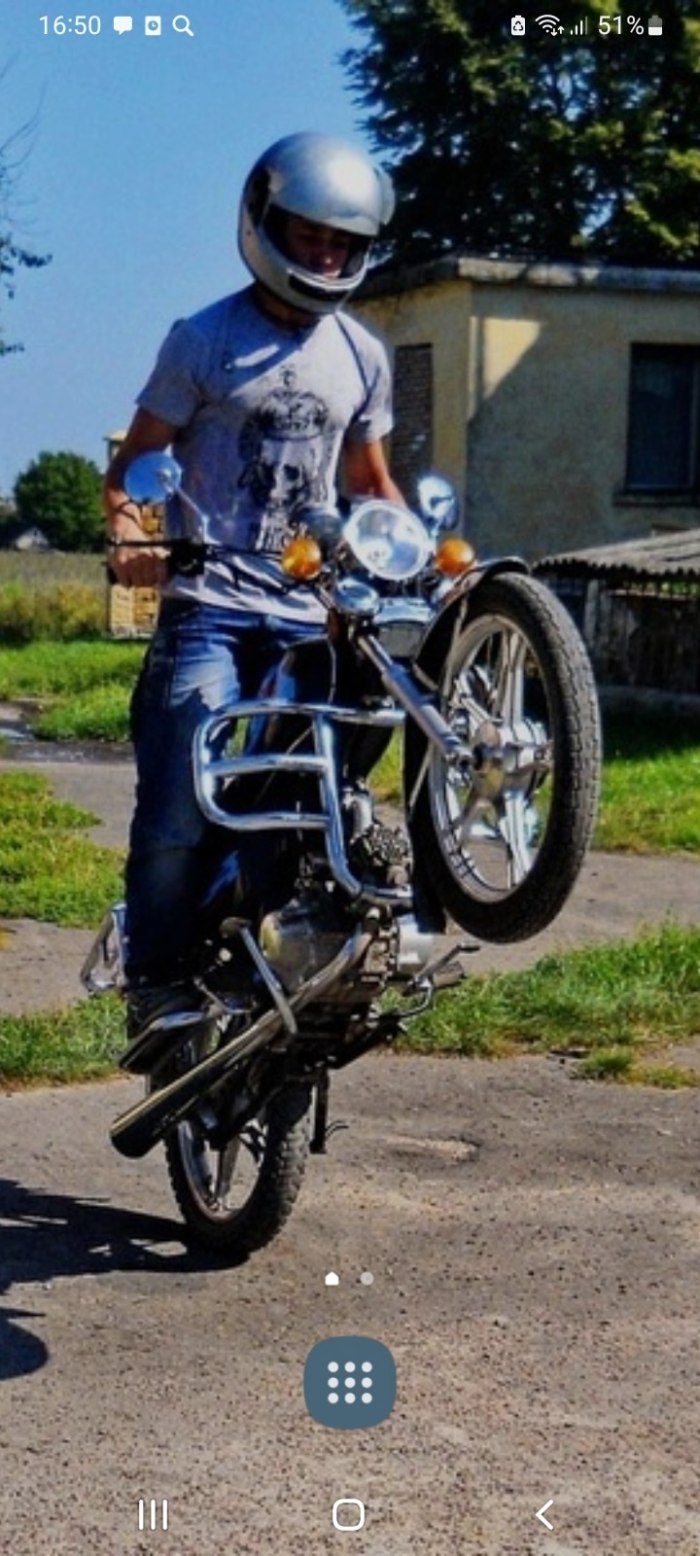 Альфа на аву мопед