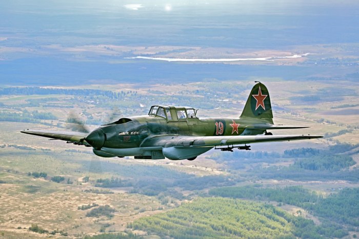 Бомбардировщик ил-10