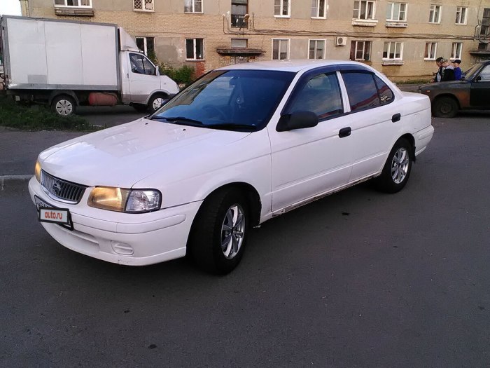 Ниссан Sunny b15