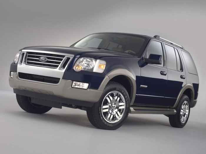 Ford Explorer 4.0 at, 2005,