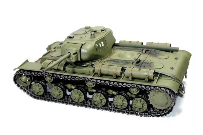 Кв 1с 122мм