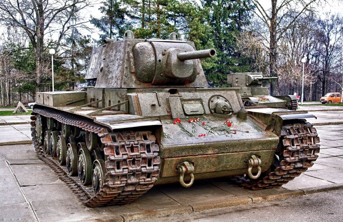 Тяжелый танк кв-1с
