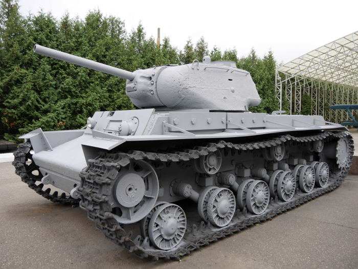 Тяжелый танк кв-1с