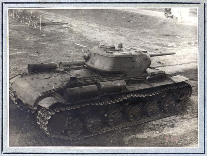 Танк кв 1 с 1943