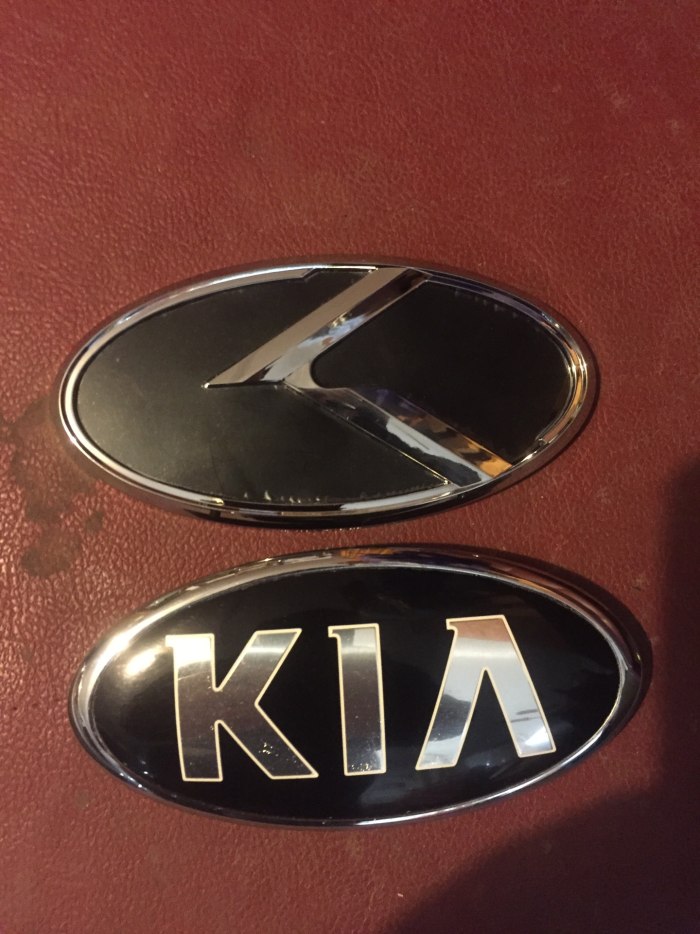 Kia эмблема