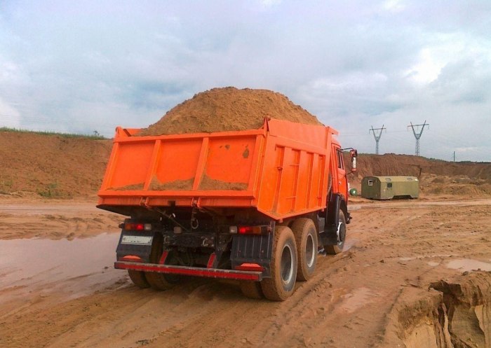 КАМАЗ 65115 С песком груженый