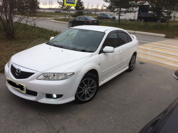 Mazda Atenza 2003