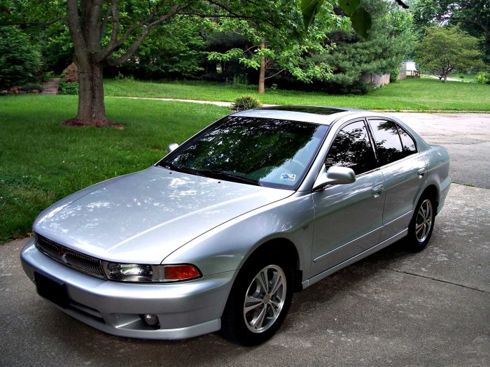 Mitsubishi Galant 8