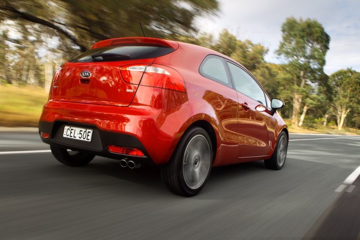 Kia Rio 3door 2015