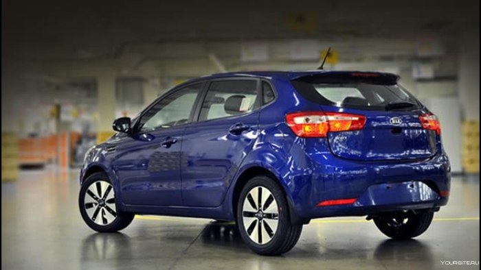 Kia Rio хэтчбек 2015