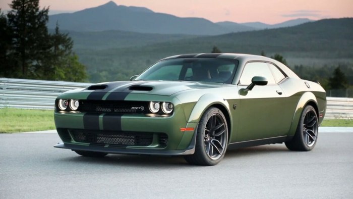 Dodge Challenger srt Hellcat 2019