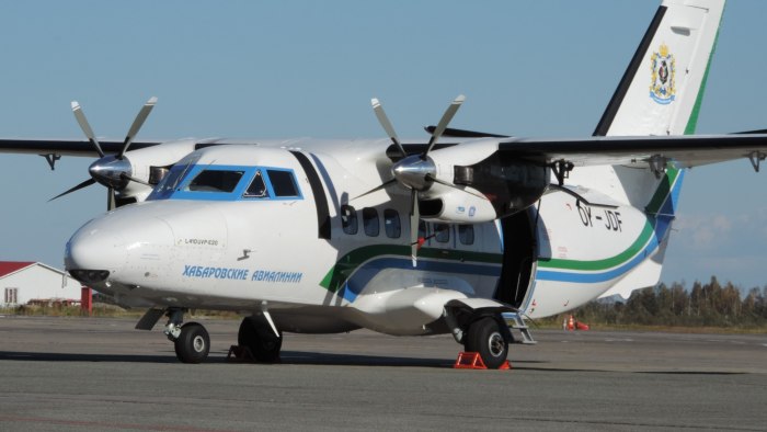 Let l-410 Turbolet