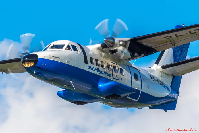L410 самолет