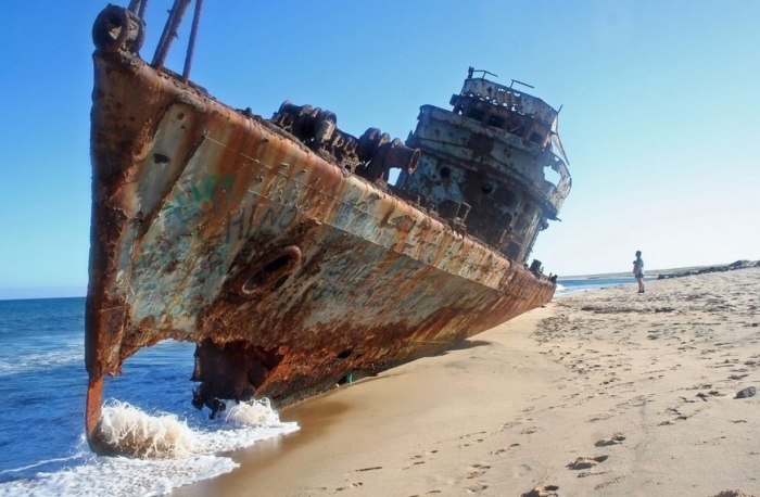 Намибия берег скелетов (Skeleton Coast)