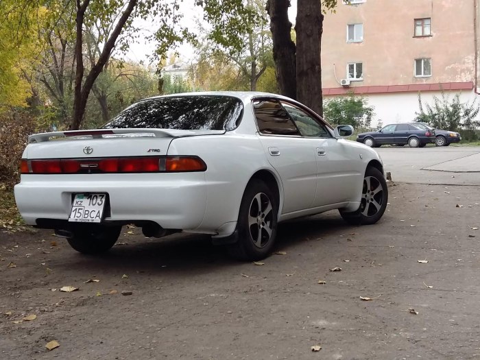 Toyota Carina ed