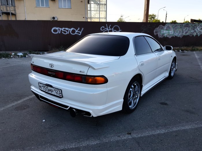 Toyota Carina ed st202