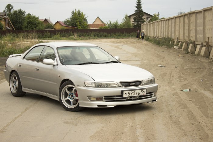 Toyota Carina ed st202